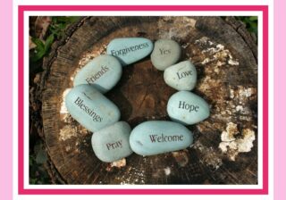 Teksten happy stones